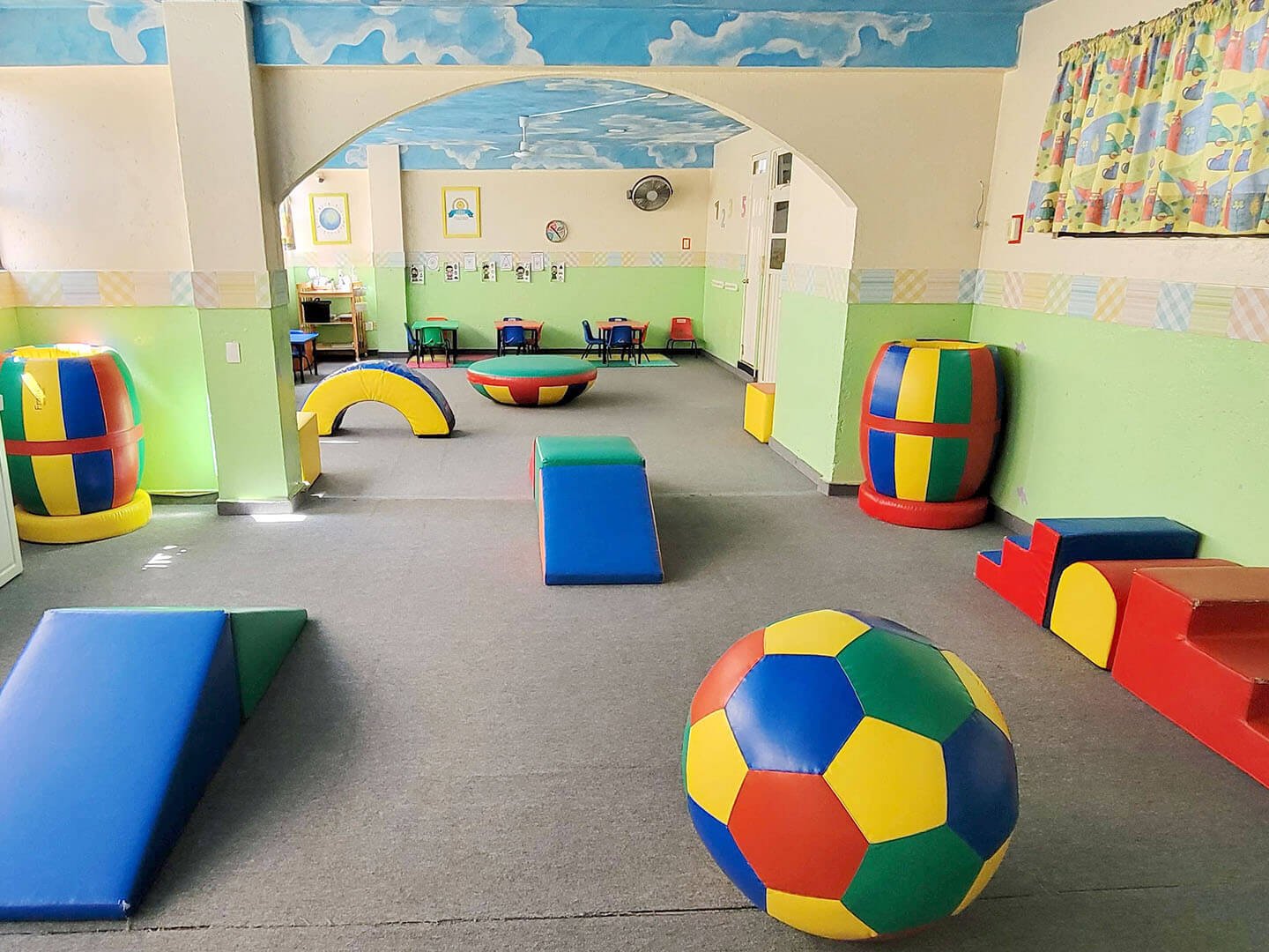 Montessori Coacalco Maternal Portada